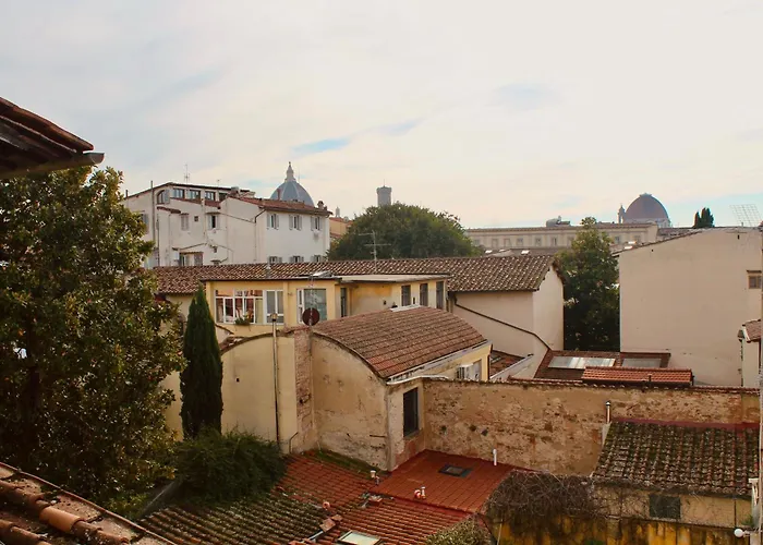 Attico Con Terrazza Su